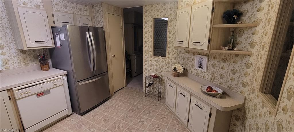 20 Peridot Ave 20pt, Naples, FL 34114-5