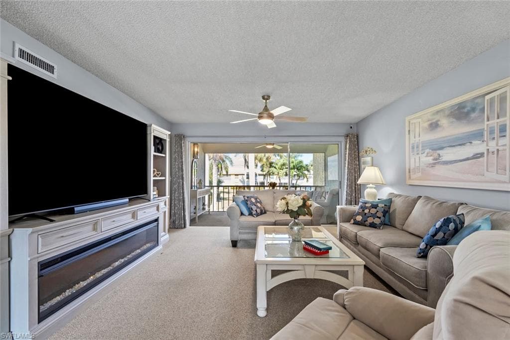 351 Charlemagne Blvd A207, Naples, FL 34112-16