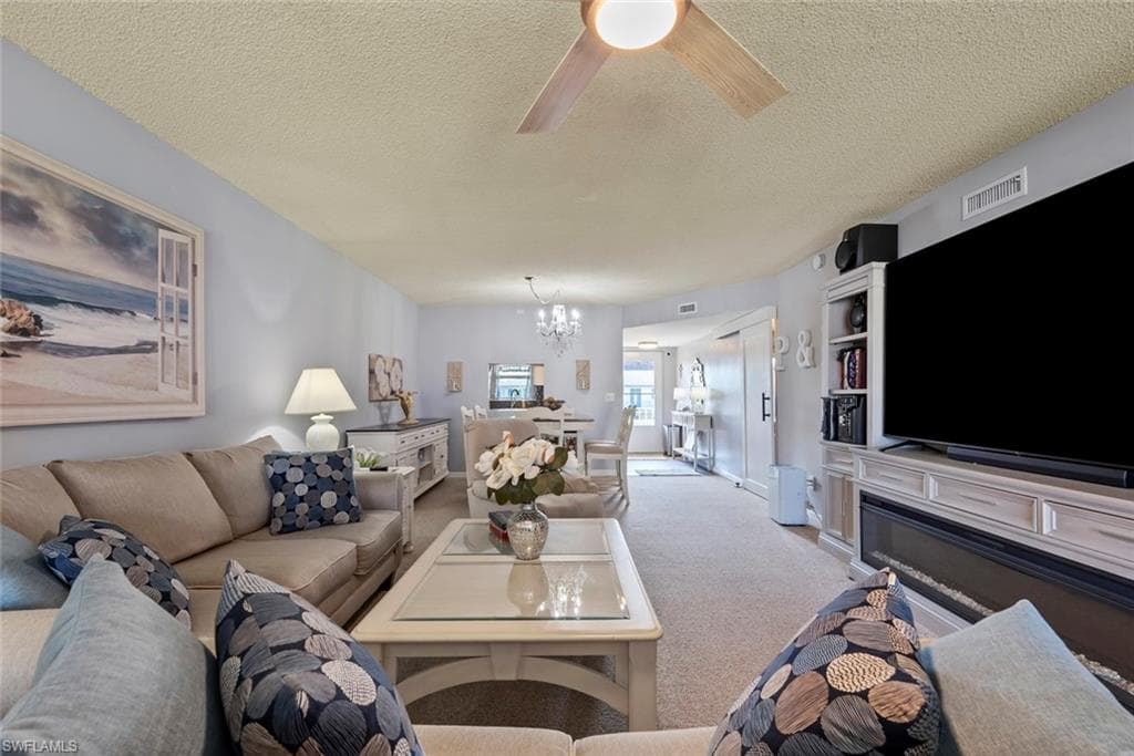 351 Charlemagne Blvd A207, Naples, FL 34112-18