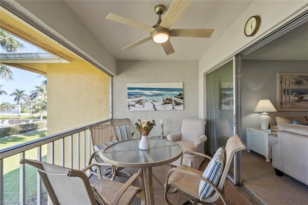 351 Charlemagne Blvd A207, Naples, FL 34112-26