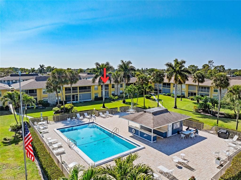 351 Charlemagne Blvd A207, Naples, FL 34112-43
