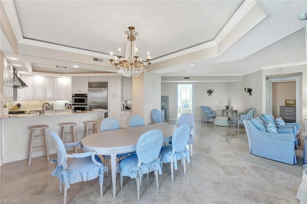 285 Grande Way 1605, Naples, FL 34110-15