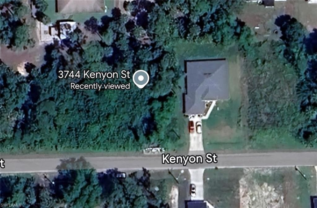 3744 Kenyon St, Fort Myers, FL 33905-1