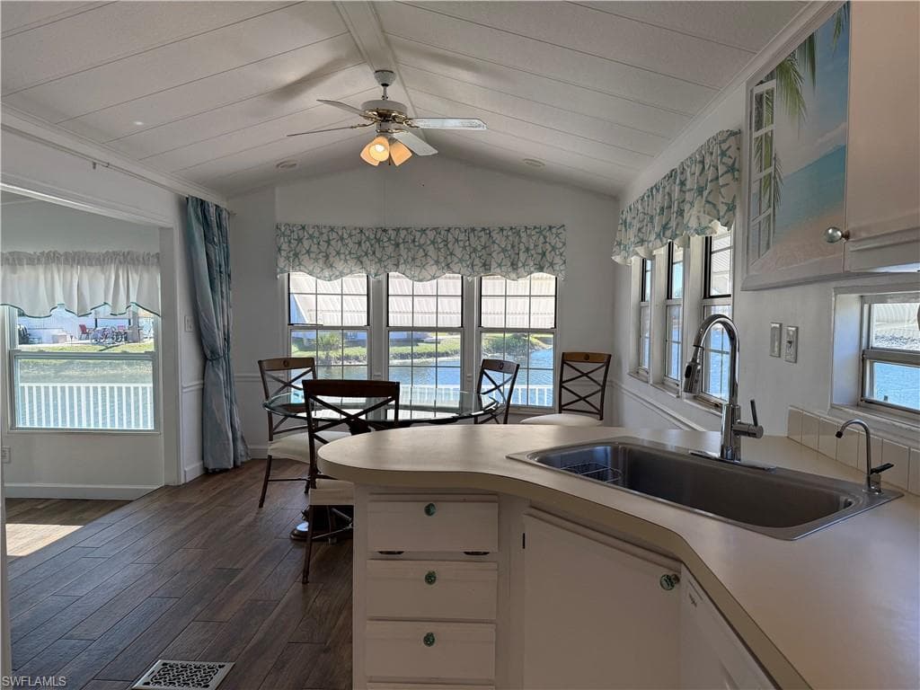 553 Cattleya Refuge, Naples, FL 34114-21