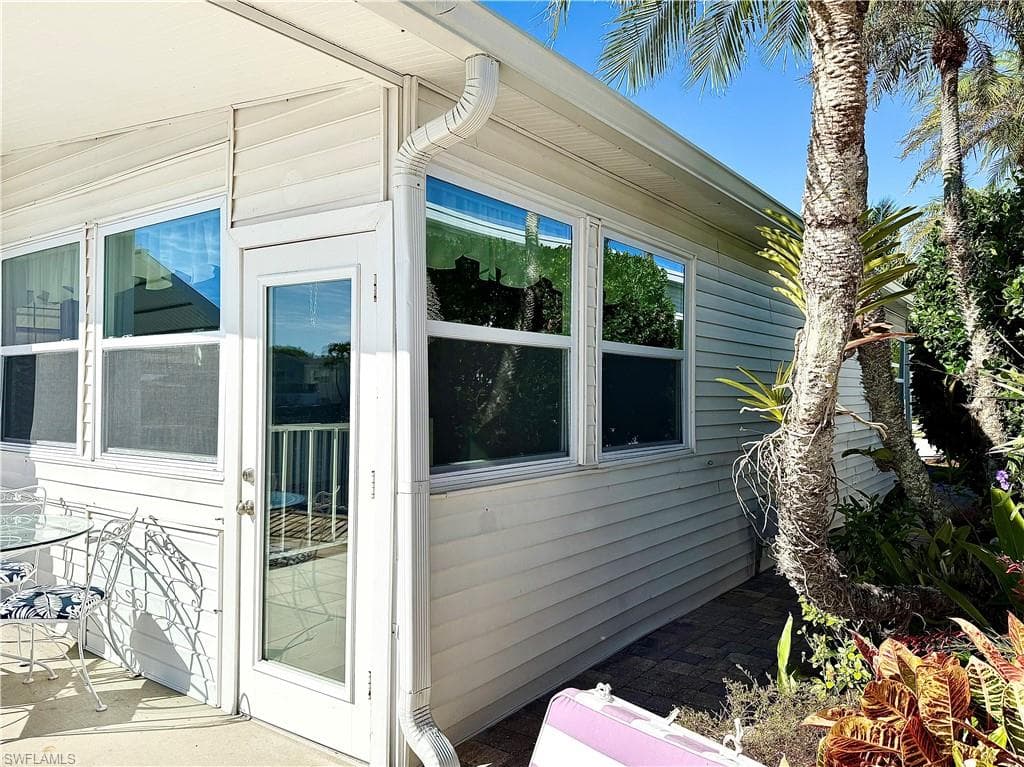 553 Cattleya Refuge, Naples, FL 34114-5
