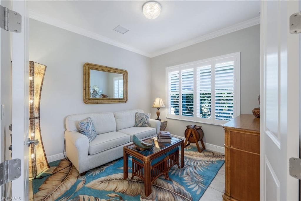 2315 Marquesa Cir, Naples, FL 34112-14