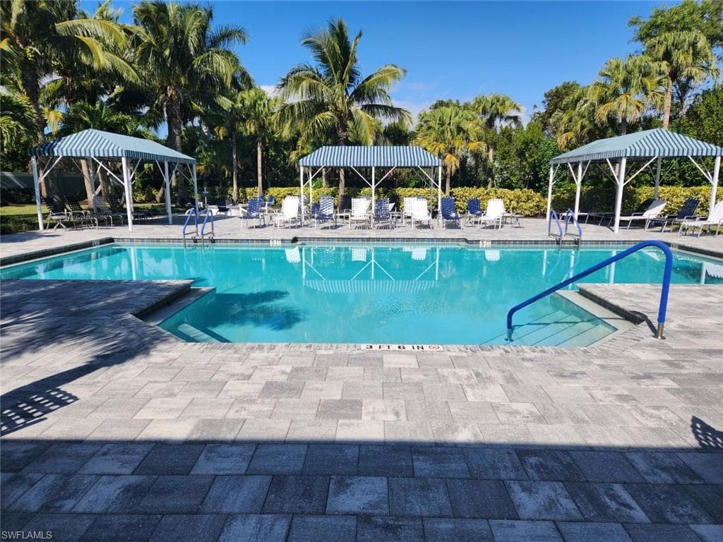 2315 Marquesa Cir, Naples, FL 34112-18