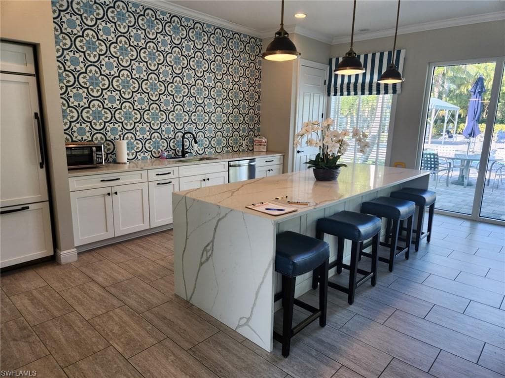2315 Marquesa Cir, Naples, FL 34112-21
