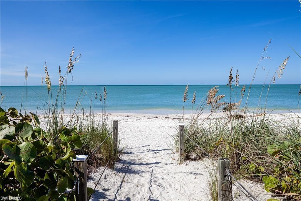 217 Bayfront Dr, Bonita Springs, FL 34134-50