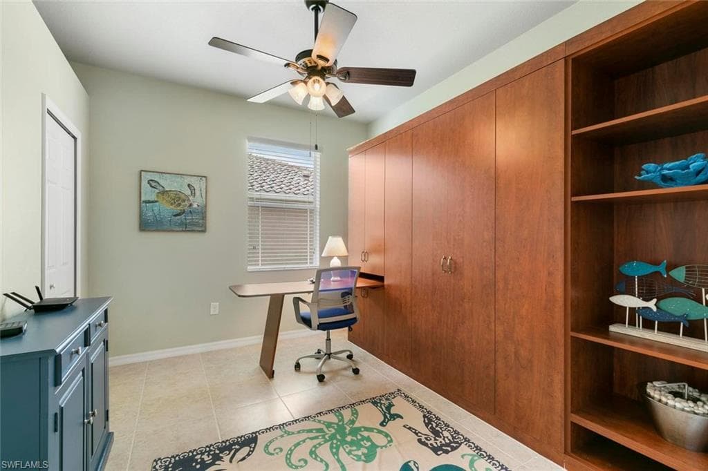 14598 Grapevine Dr, Naples, FL 34114-17