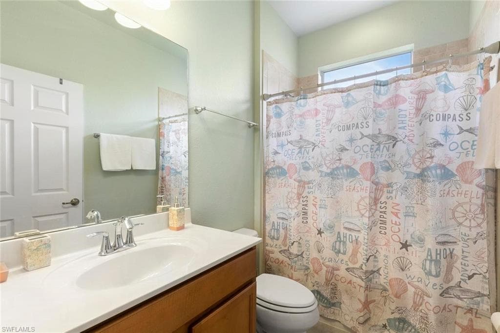 14598 Grapevine Dr, Naples, FL 34114-18