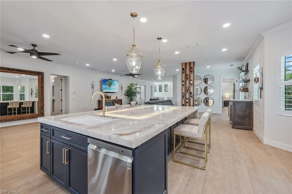 9213 Museo Cir 201, Naples, FL 34114-12