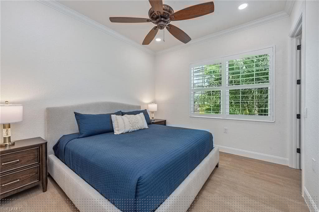 9213 Museo Cir 201, Naples, FL 34114-23