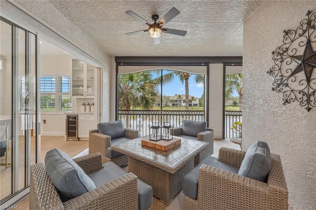9213 Museo Cir 201, Naples, FL 34114-28