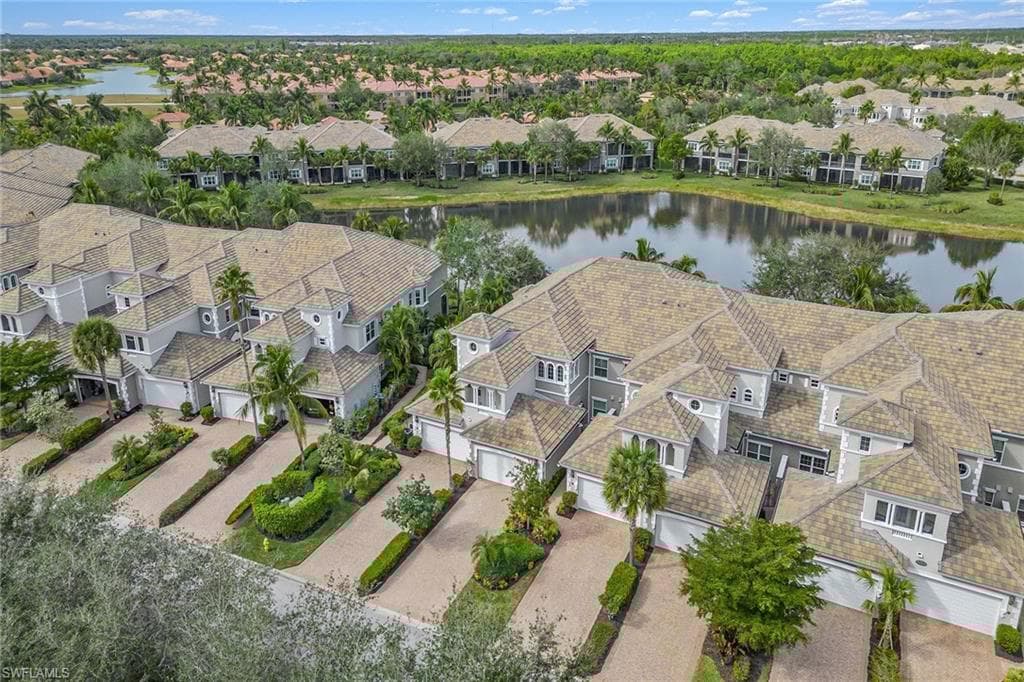 9213 Museo Cir 201, Naples, FL 34114-34