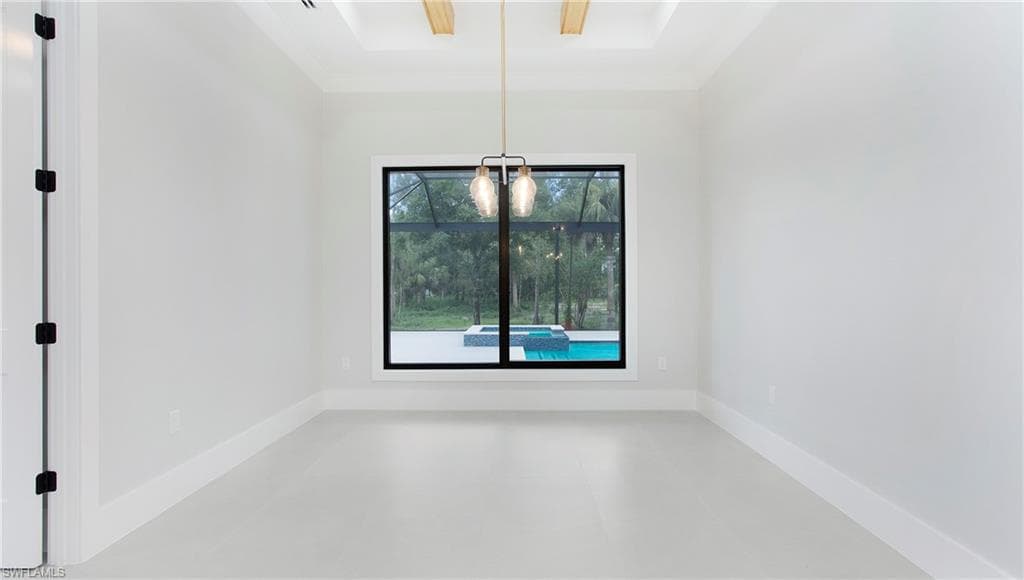 841 10th St NE, Naples, FL 34120-16