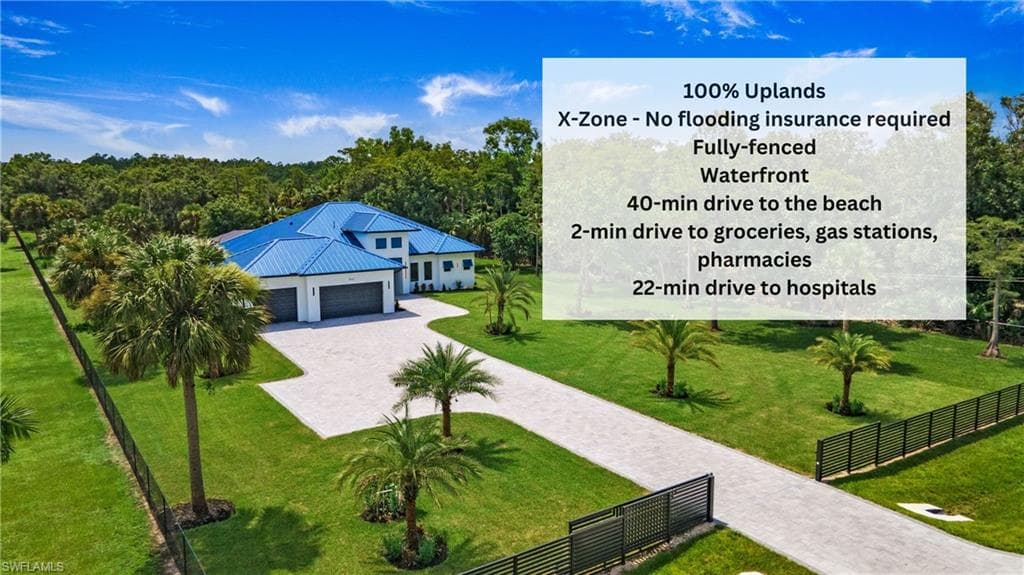 841 10th St NE, Naples, FL 34120-1