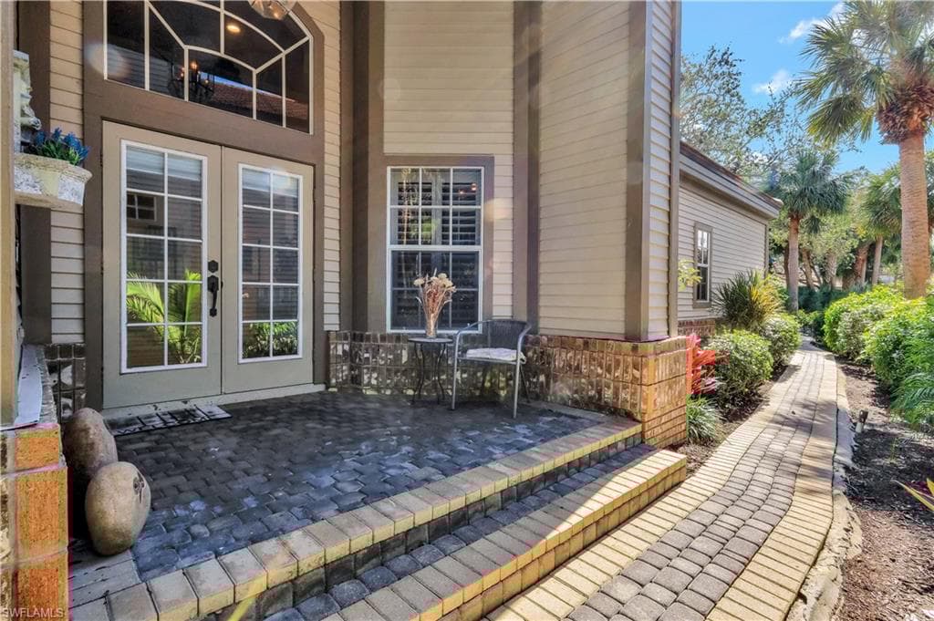 3450 Thornbury Ln, Bonita Springs, FL 34134-6