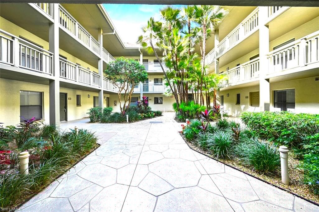 3661 Wild Pines Dr 105, Bonita Springs, FL 34134-27