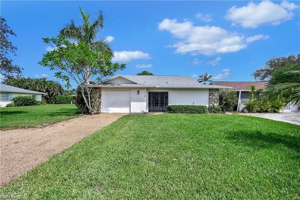 12 Crooked Ln 6, Naples, FL 34112-21