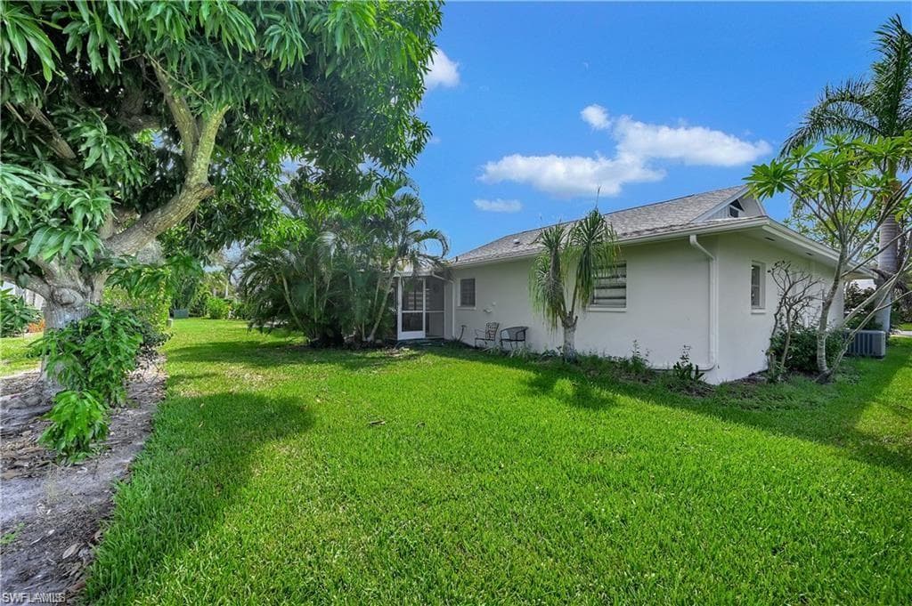 12 Crooked Ln 6, Naples, FL 34112-23