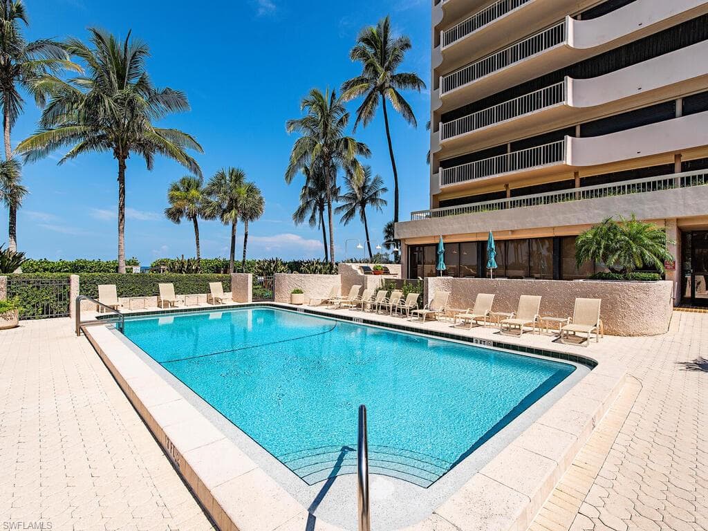 4005 Gulf Shore Blvd N 903, Naples, FL 34103-12