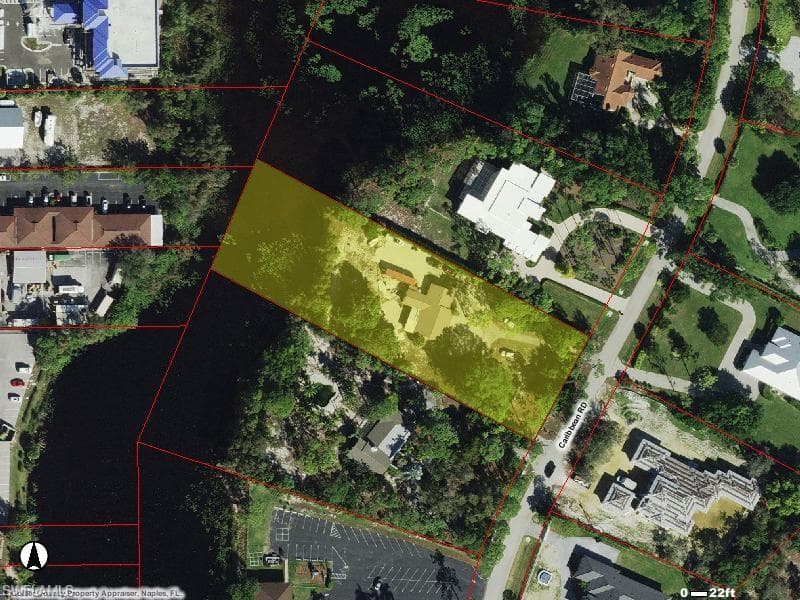 29 Caribbean Rd, Naples, FL 34108-1