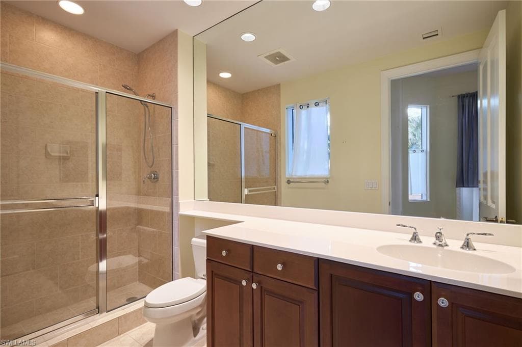 1060 Borghese Ln 106, Naples, FL 34114-17