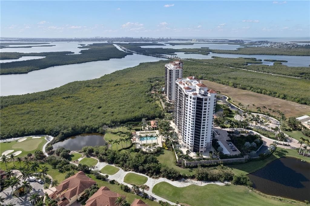1060 Borghese Ln 106, Naples, FL 34114-3