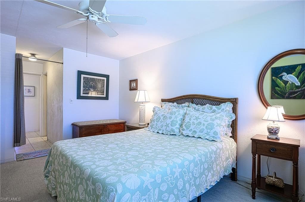 1550 Gulf Shore Blvd N W4, Naples, FL 34102-6