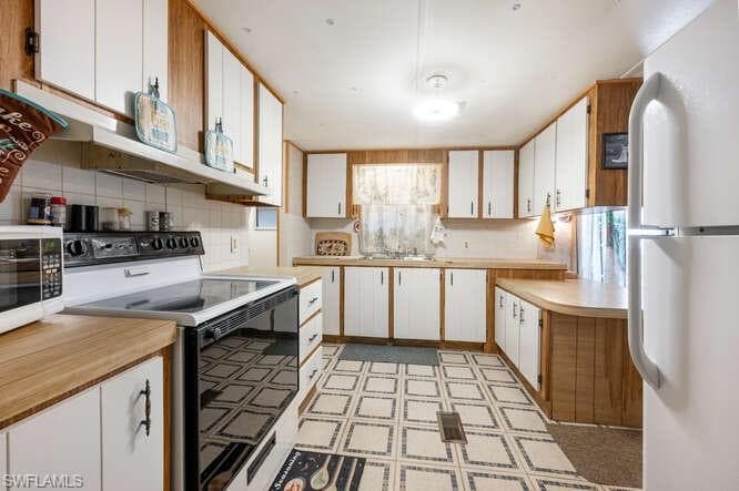 131 Grassy Key Ln 44, Naples, FL 34114-12