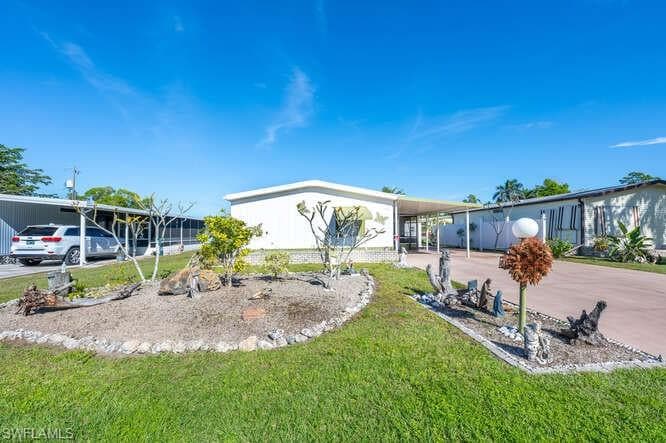 131 Grassy Key Ln 44, Naples, FL 34114-6