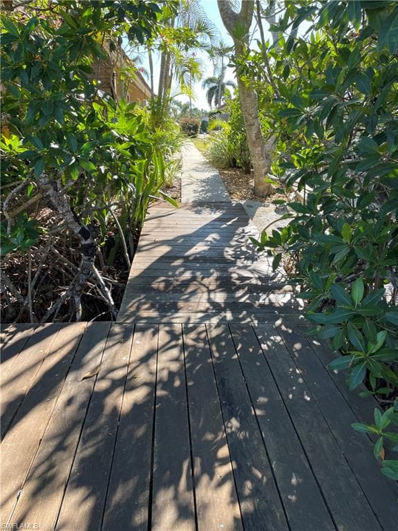 1595 Curlew Ave 1, Naples, FL 34102-8