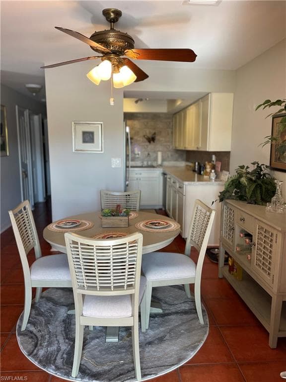 1595 Curlew Ave 1, Naples, FL 34102-4