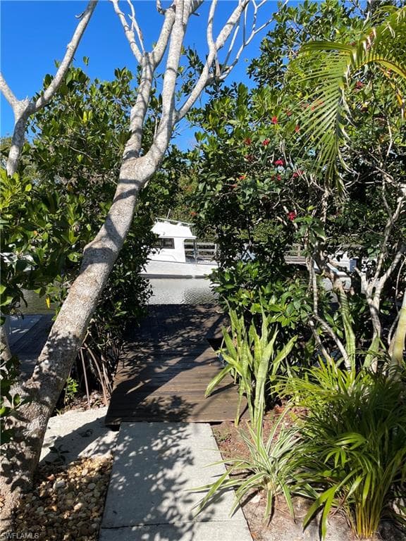 1595 Curlew Ave 1, Naples, FL 34102-6