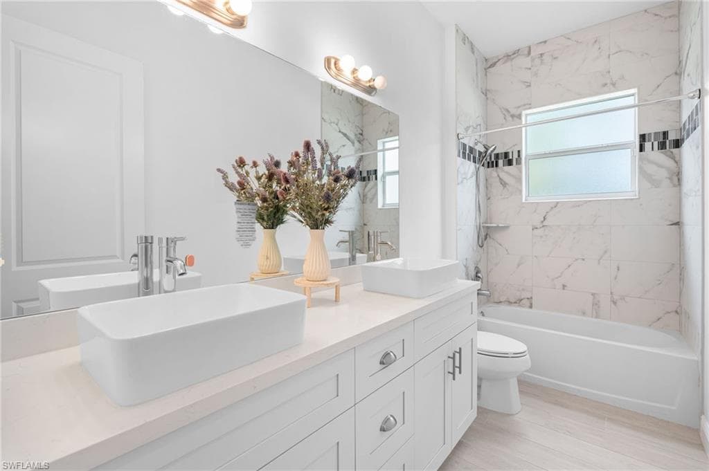 2112 16th St NE, Naples, FL 34120-14