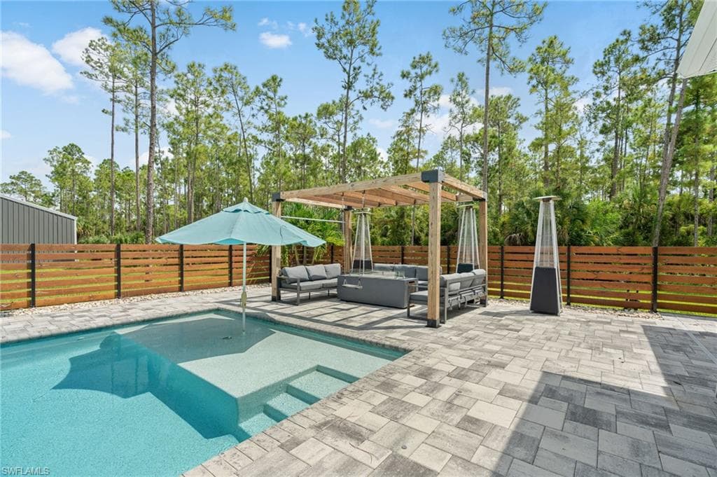 2112 16th St NE, Naples, FL 34120-25