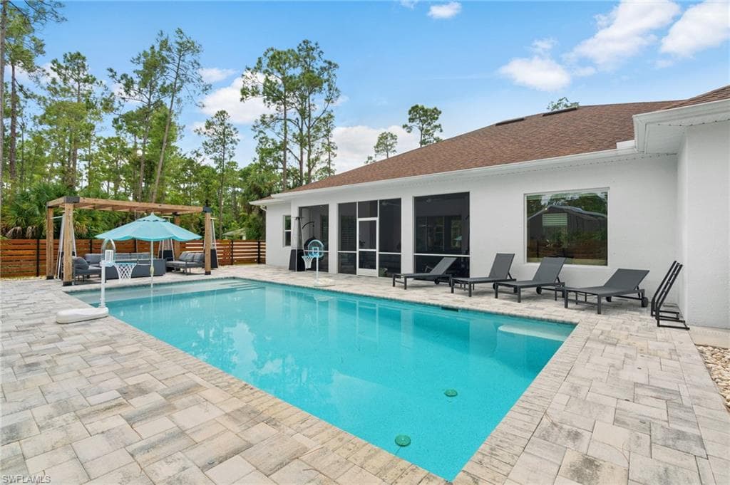 2112 16th St NE, Naples, FL 34120-27