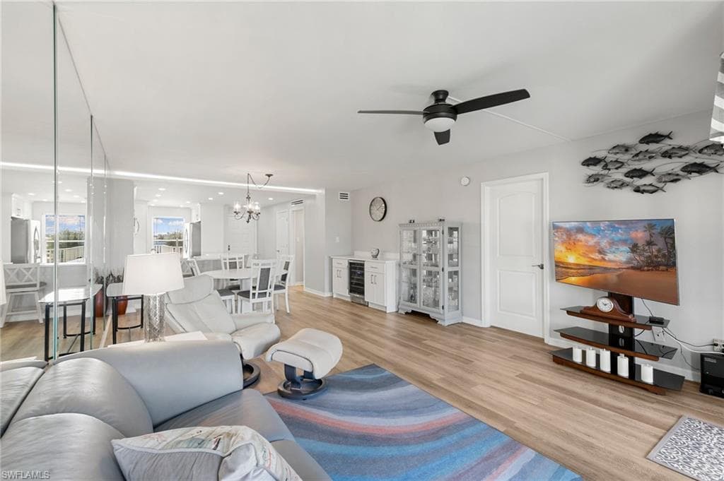 991 Barfield Dr 304, Marco Island, FL 34145-6