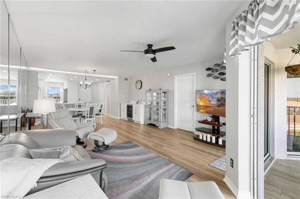 991 Barfield Dr 304, Marco Island, FL 34145-7