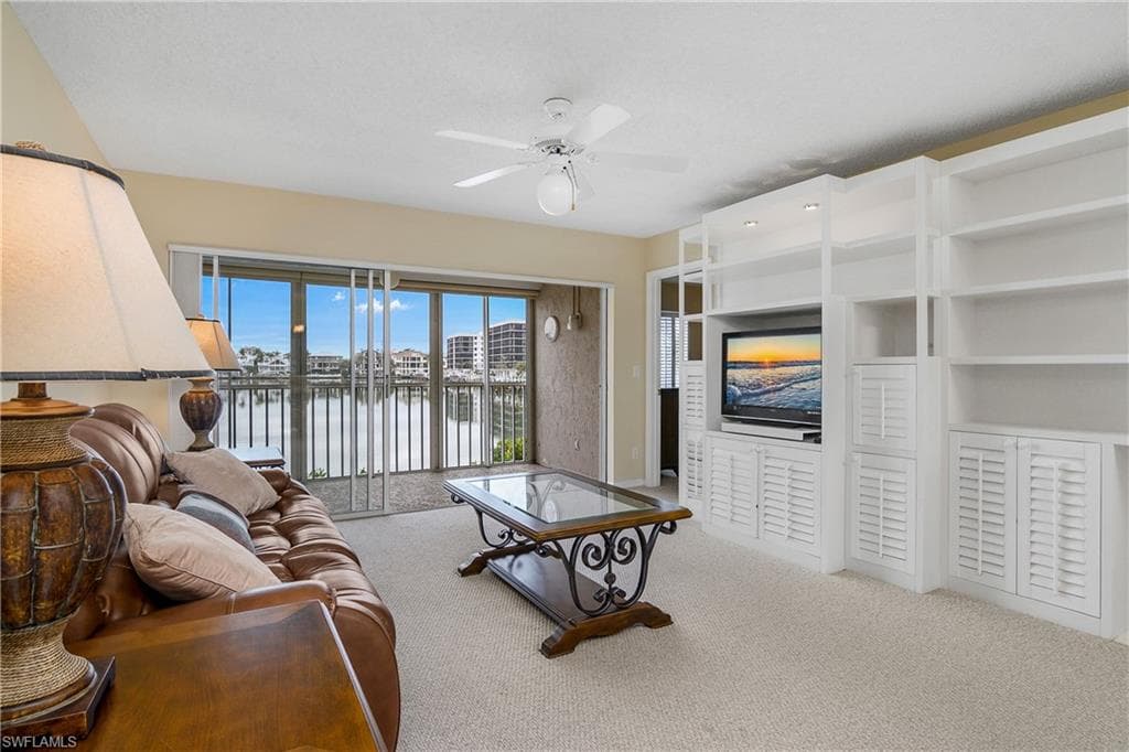 10682 Gulf Shore Dr C102, Naples, FL 34108-14