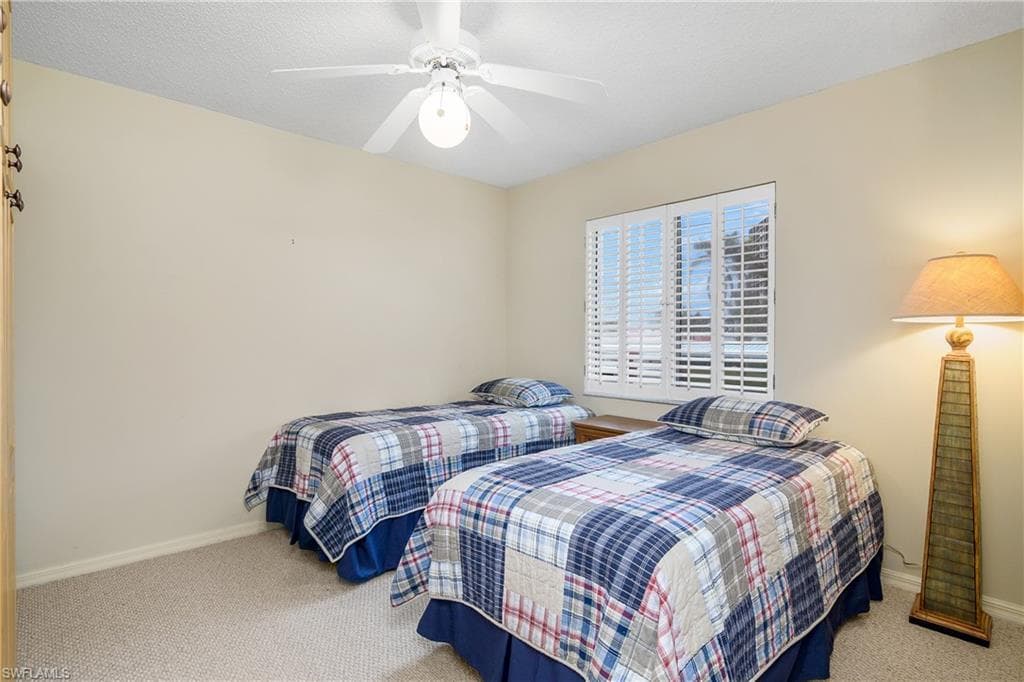 10682 Gulf Shore Dr C102, Naples, FL 34108-22