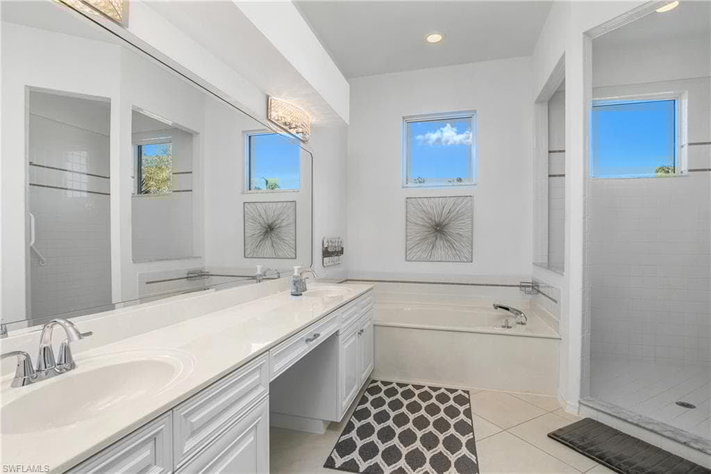 8887 Lely Island Cir, Naples, FL 34113-28