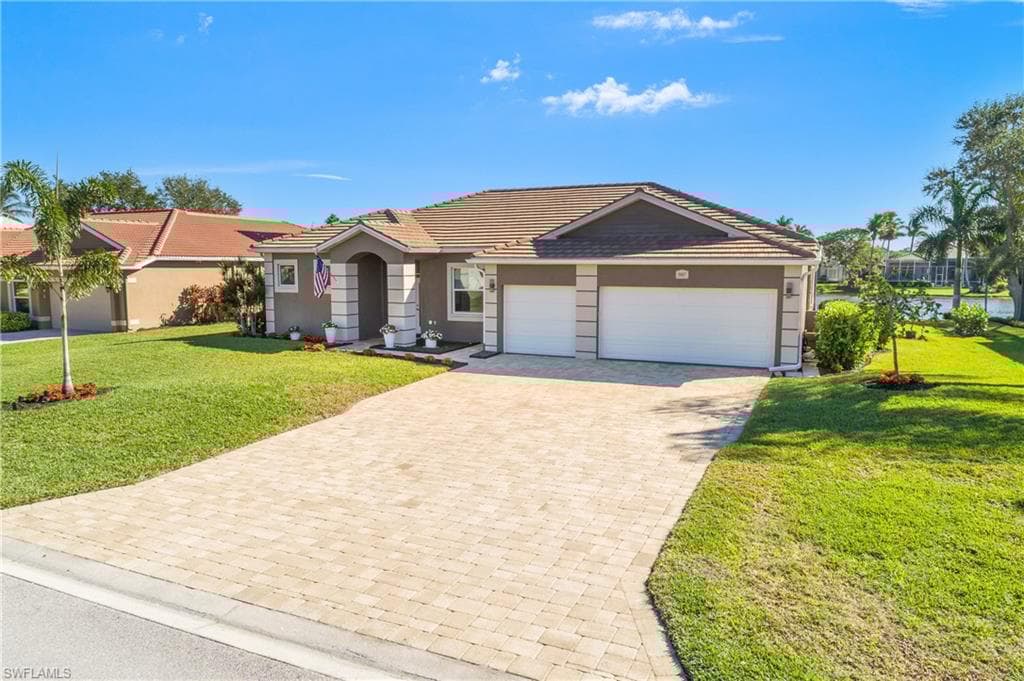 8887 Lely Island Cir, Naples, FL 34113-7