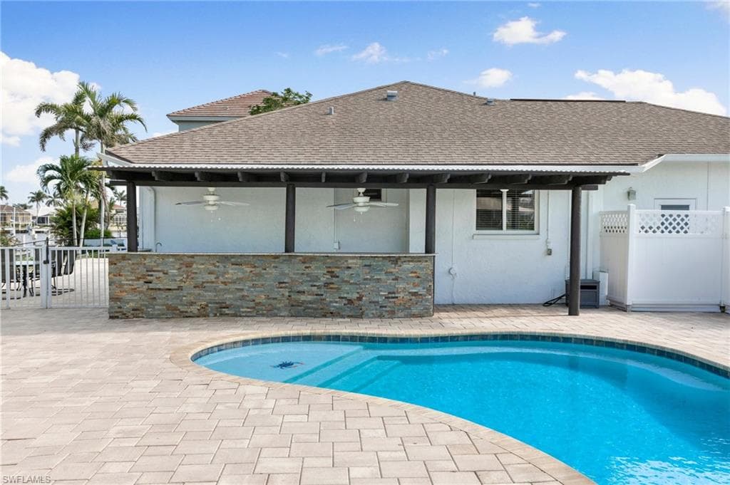 1101 Strawberry Ct, Marco Island, FL 34145-32