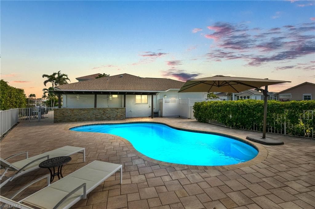 1101 Strawberry Ct, Marco Island, FL 34145-3