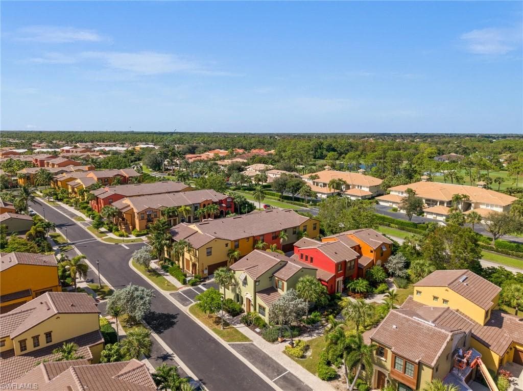 9025 Alturas St 3102, Naples, FL 34113-46