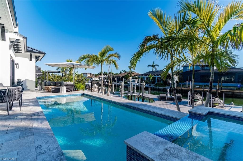 1631 Galleon Ct, Marco Island, FL 34145-28