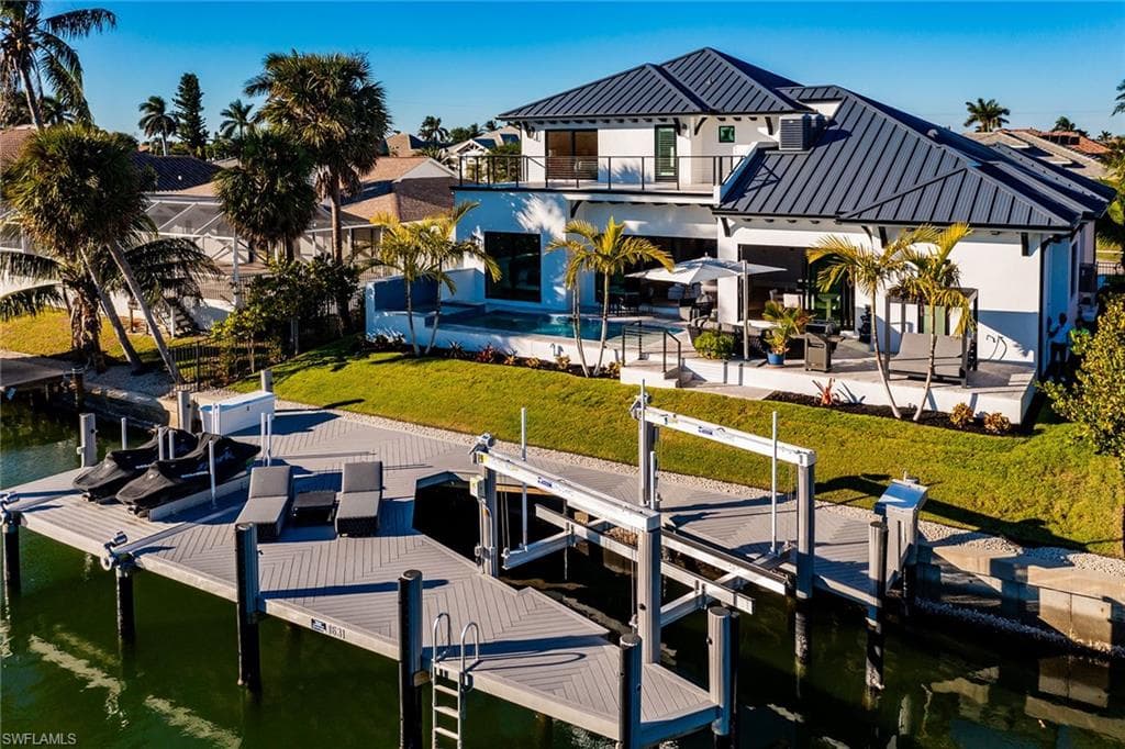 1631 Galleon Ct, Marco Island, FL 34145-36