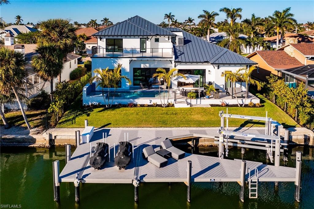 1631 Galleon Ct, Marco Island, FL 34145-38